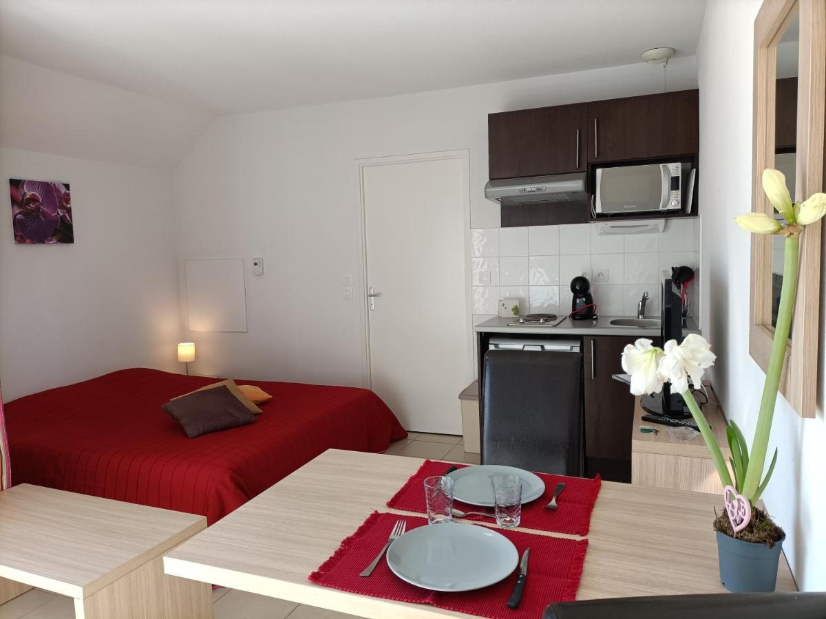 Residence De La Source By Euclenima Salies-de-Bearn Bagian luar foto