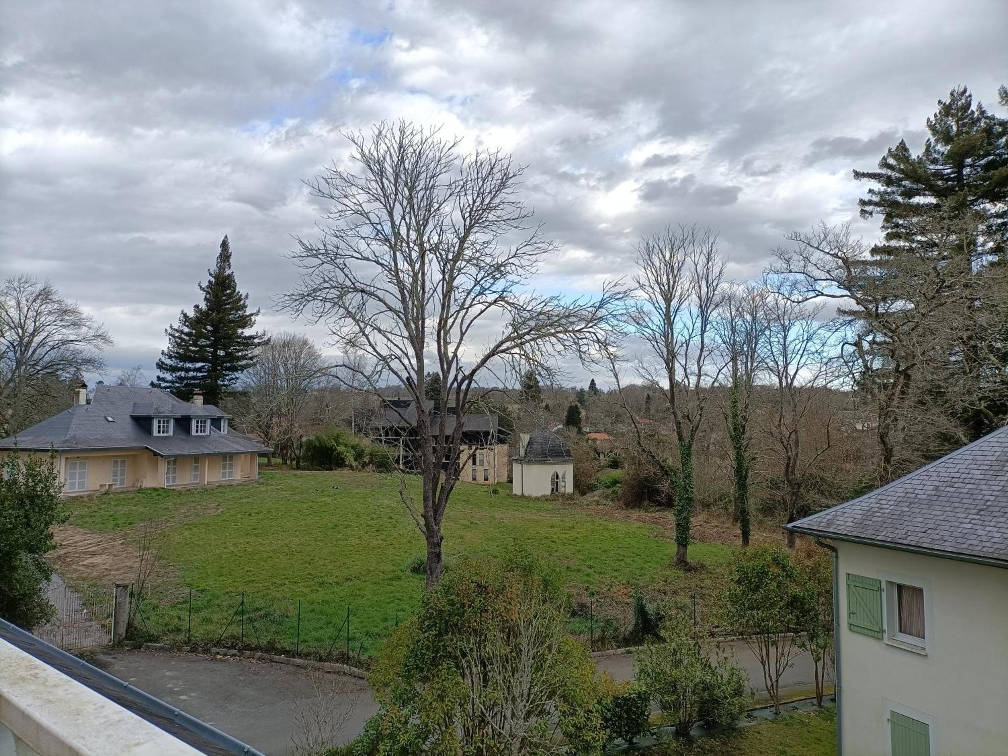 Residence De La Source By Euclenima Salies-de-Bearn Ruang foto